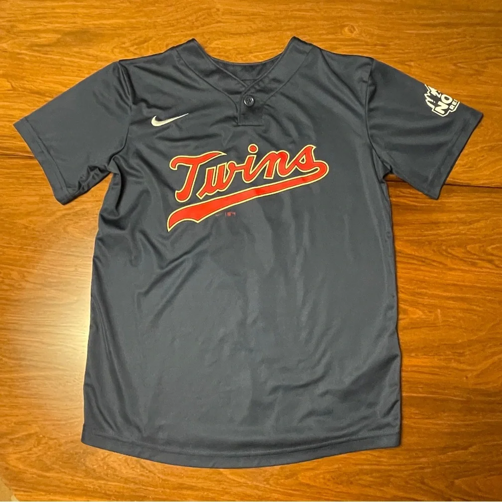 Nike Kids Twins Navy and Red Jersey size S MLB